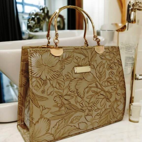 uploads/products/1759574953_68e0fba99abeb.png